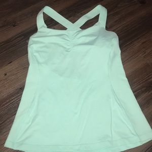 Lululemon tank